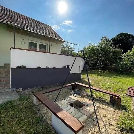 Balatoni Muvesz Ap”art”man Holiday home *
